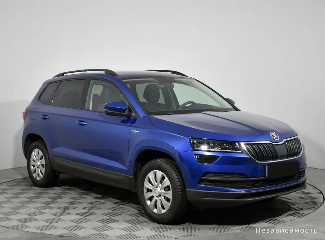Skoda Karoq 2021 с пробегом — фото 3