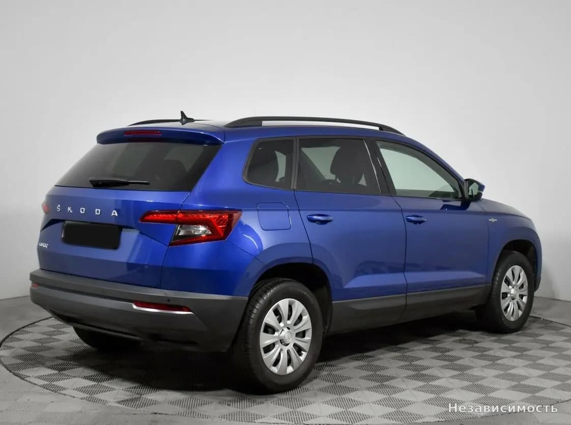 Skoda Karoq 2021 с пробегом — фото 5