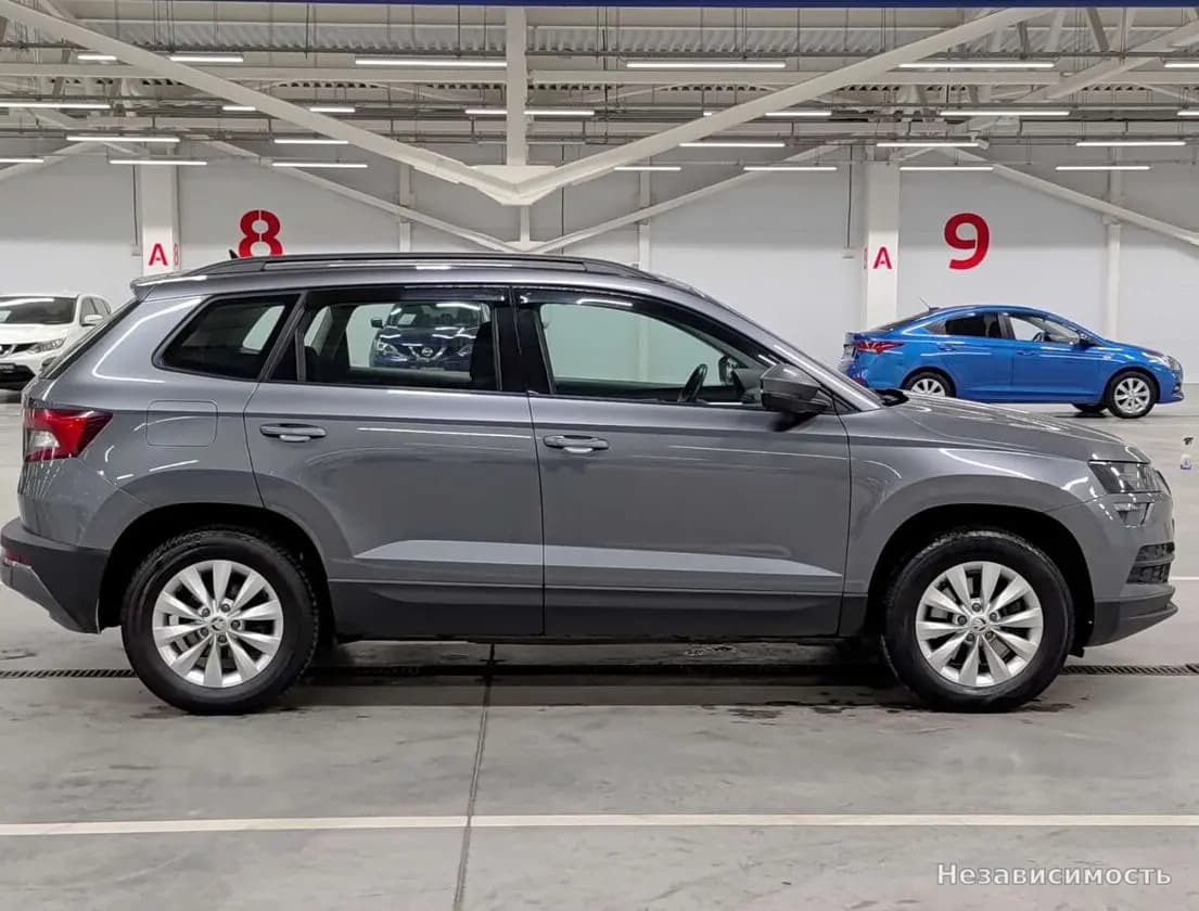 Skoda Karoq 2021 с пробегом — фото 4