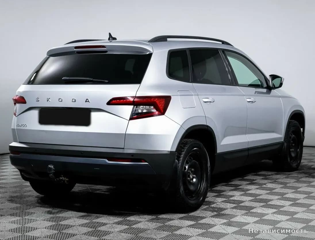 Skoda Karoq 2020 с пробегом — фото 5