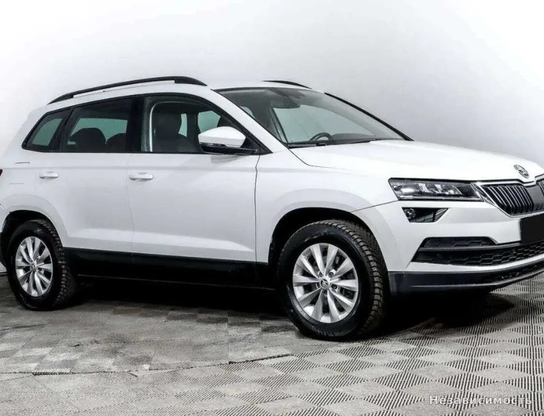 Skoda Karoq 2020 с пробегом — фото 3