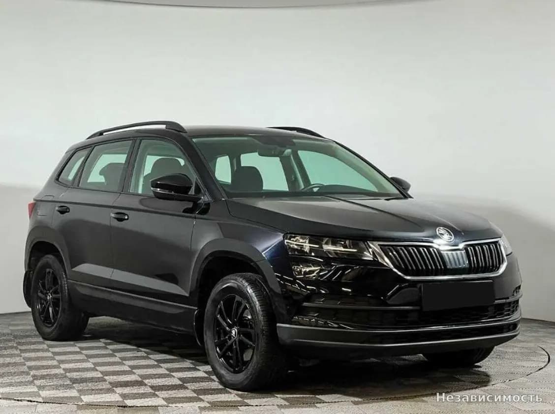 Skoda Karoq 2021 с пробегом — фото 3