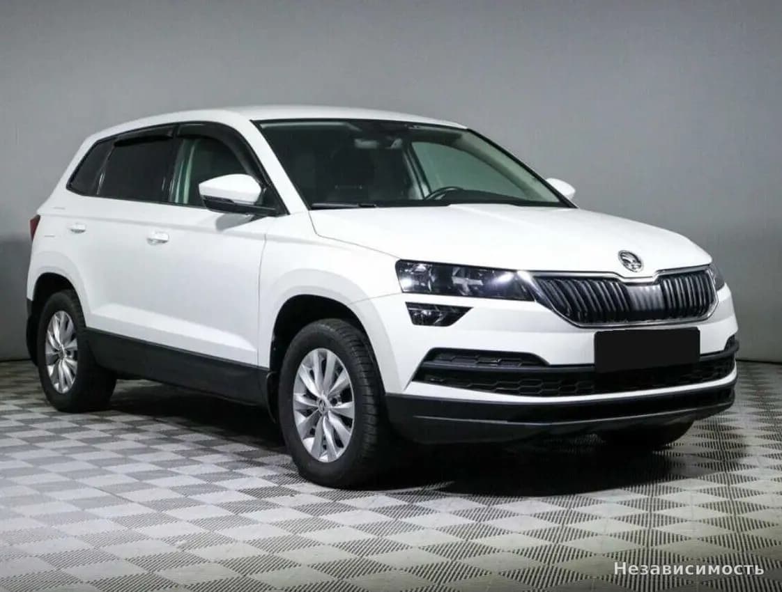 Skoda Karoq 2020 с пробегом — фото 3