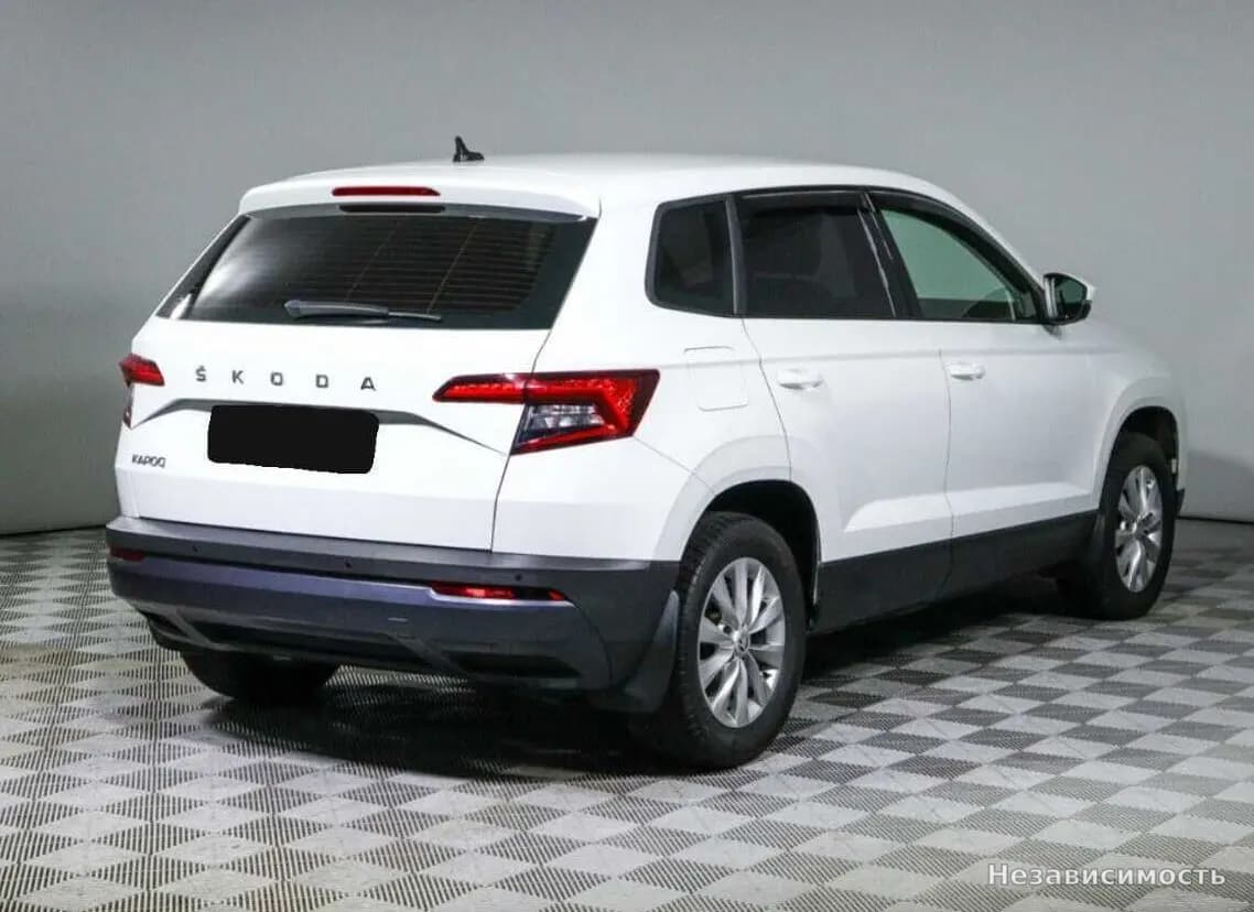 Skoda Karoq 2020 с пробегом — фото 5