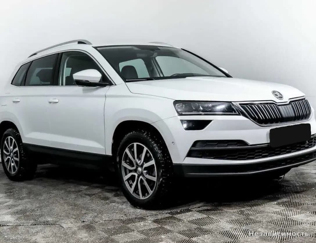 Skoda Karoq 2020 с пробегом — фото 3
