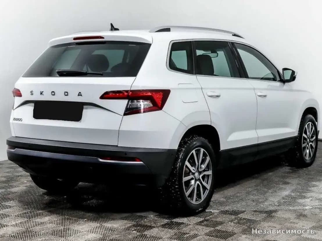 Skoda Karoq 2020 с пробегом — фото 4