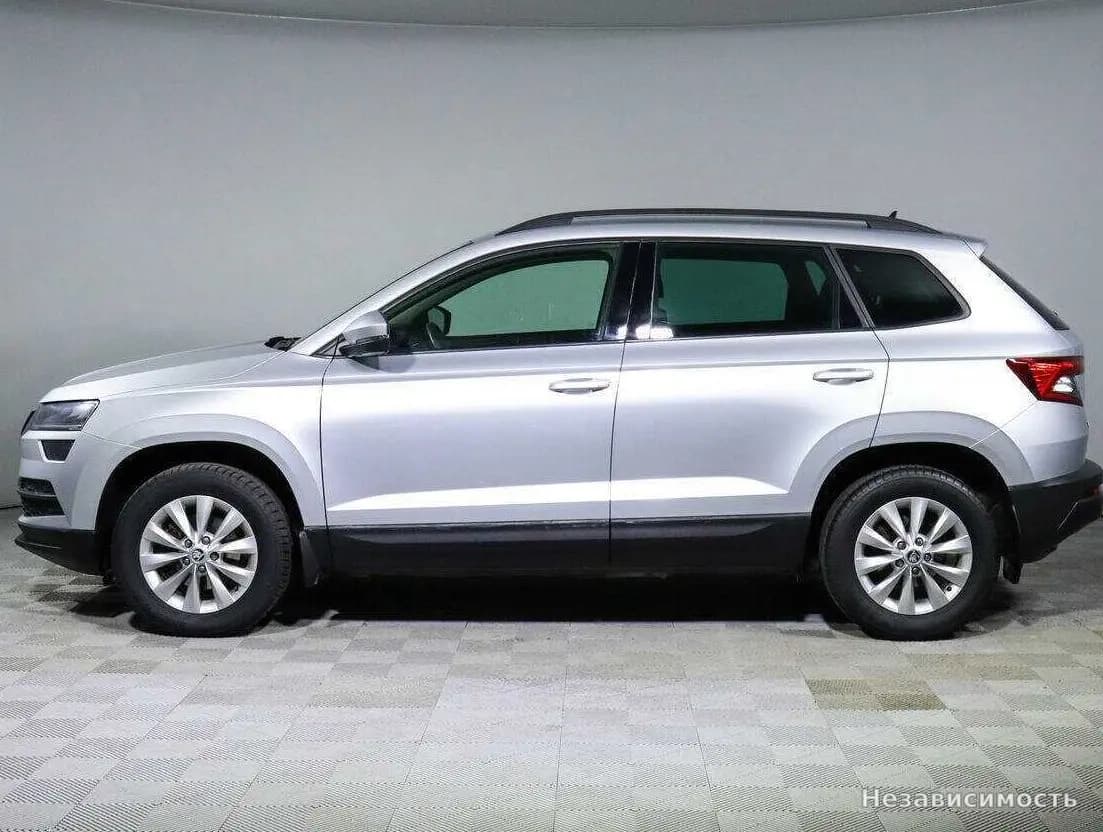 Skoda Karoq 2020 с пробегом — фото 8