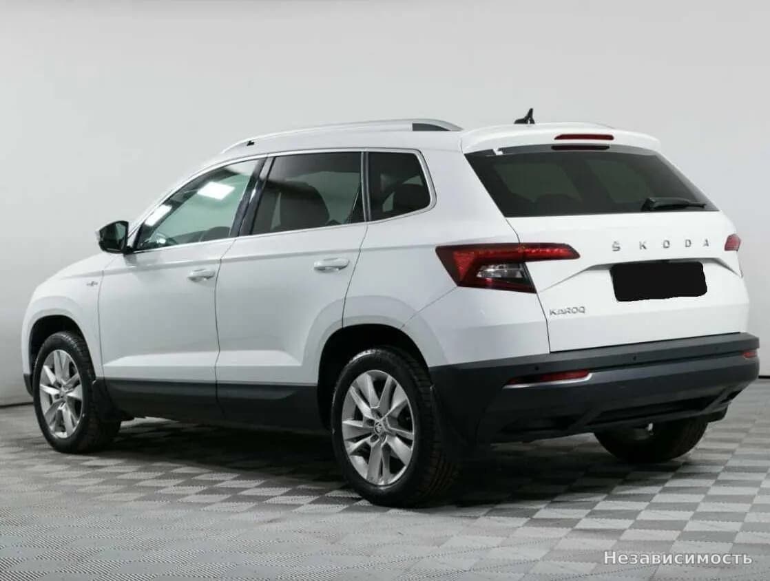 Skoda Karoq 2022 с пробегом — фото 7