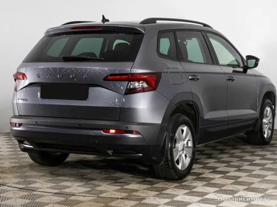 Skoda Karoq 2020 с пробегом — фото 5