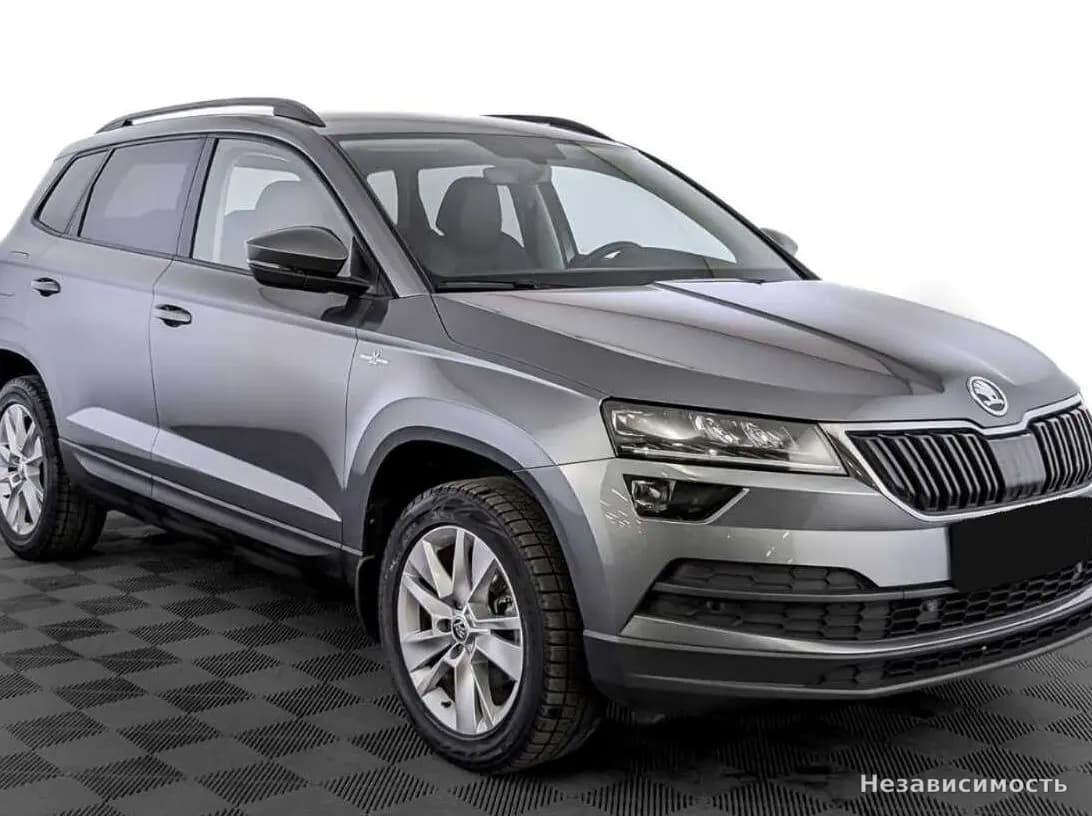 Skoda Karoq 2021 с пробегом — фото 3