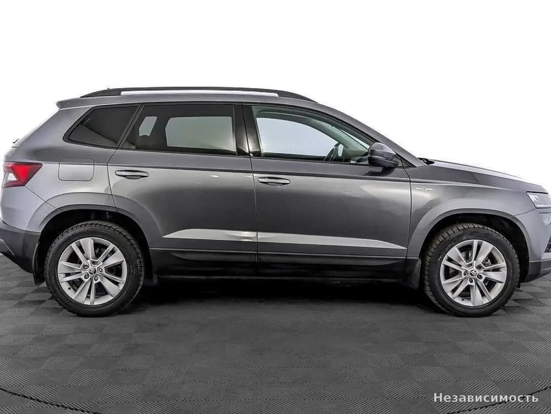 Skoda Karoq 2021 с пробегом — фото 4