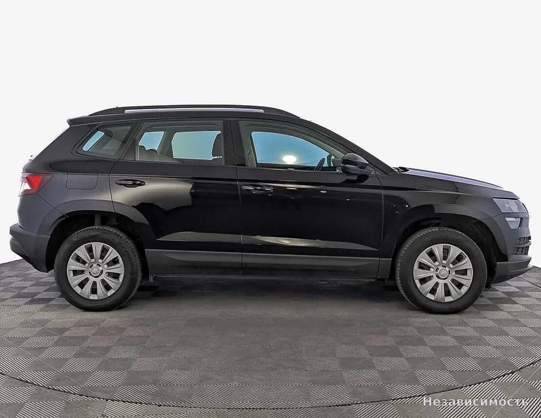 Skoda Karoq 2021 с пробегом — фото 4