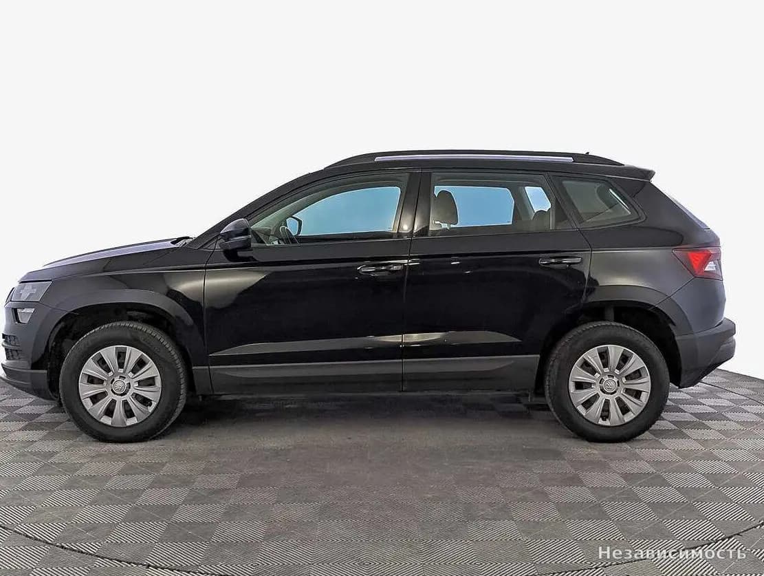 Skoda Karoq 2021 с пробегом — фото 8