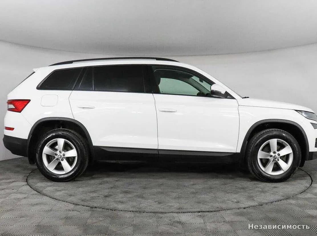 Skoda Kodiaq 2020 с пробегом — фото 4