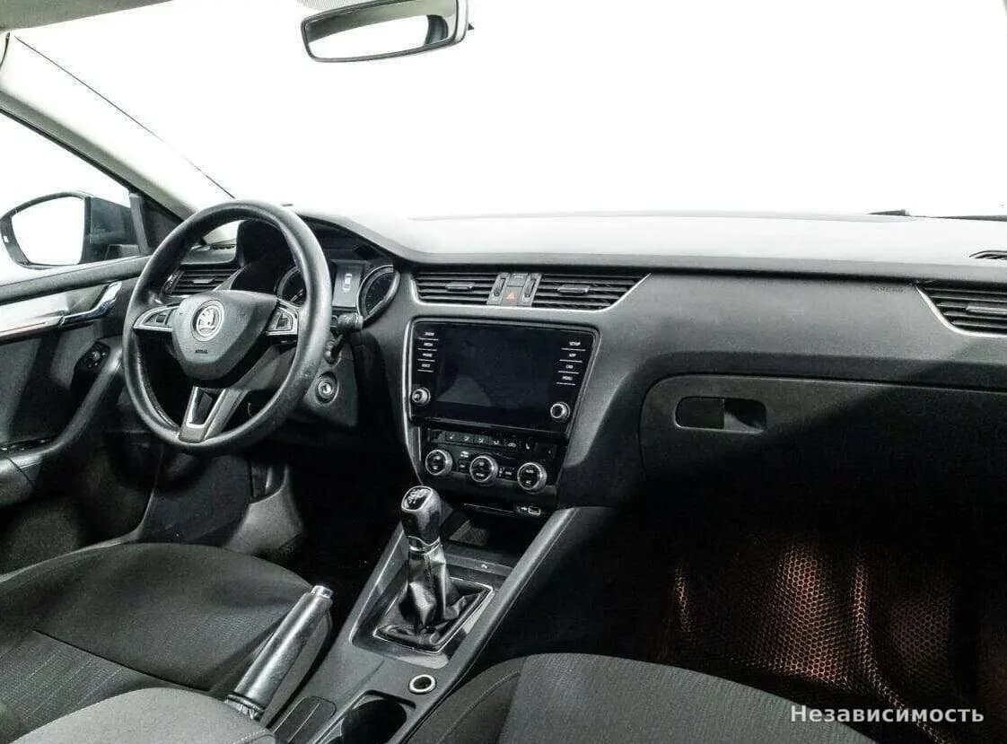 Skoda Octavia IV (A8) 2018 с пробегом — фото 9