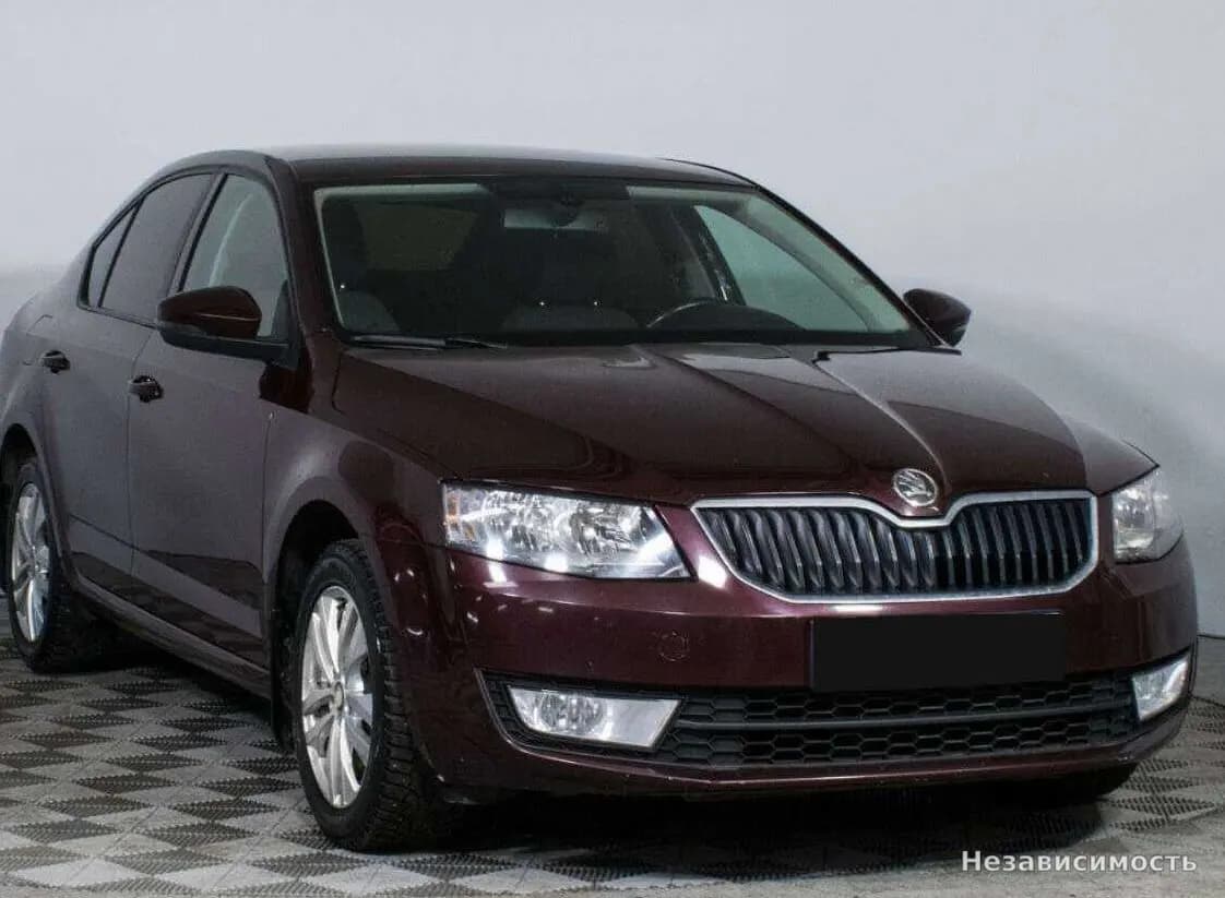 Skoda Octavia IV (A8) 2013 с пробегом — фото 3