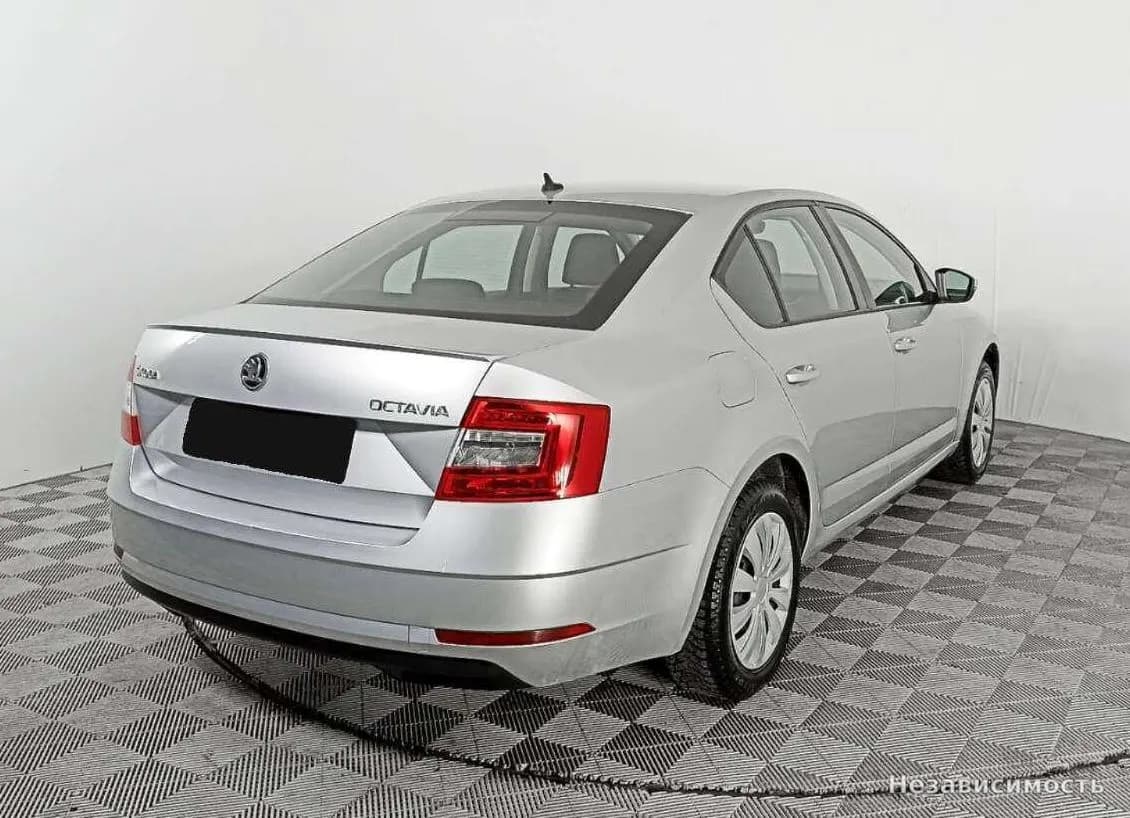 Skoda Octavia IV (A8) 2017 с пробегом — фото 4