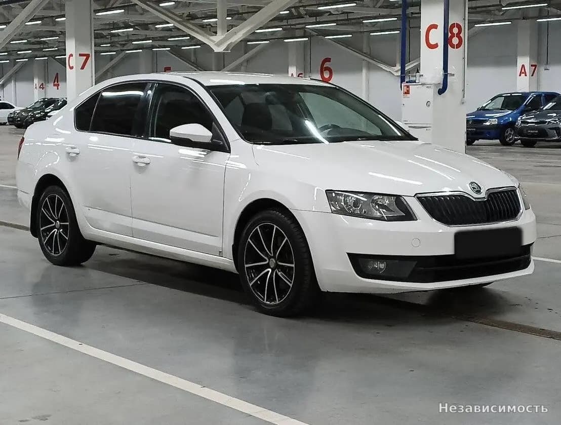 Skoda Octavia IV (A8) 2013 с пробегом — фото 3