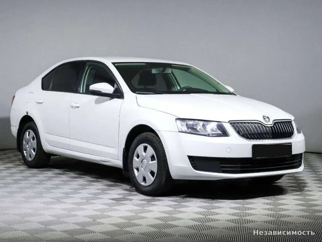 Skoda Octavia IV (A8) 2016 с пробегом — фото 3