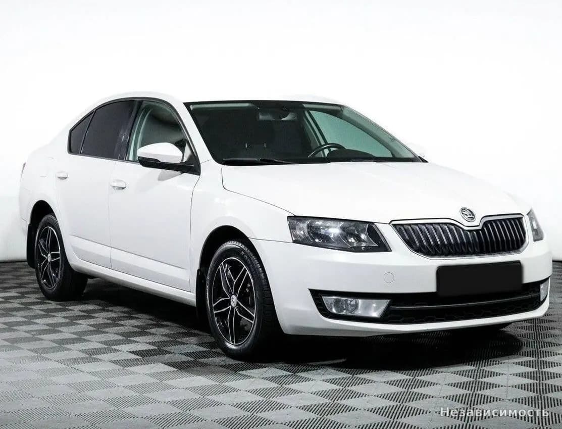 Skoda Octavia IV (A8) 2014 с пробегом — фото 3