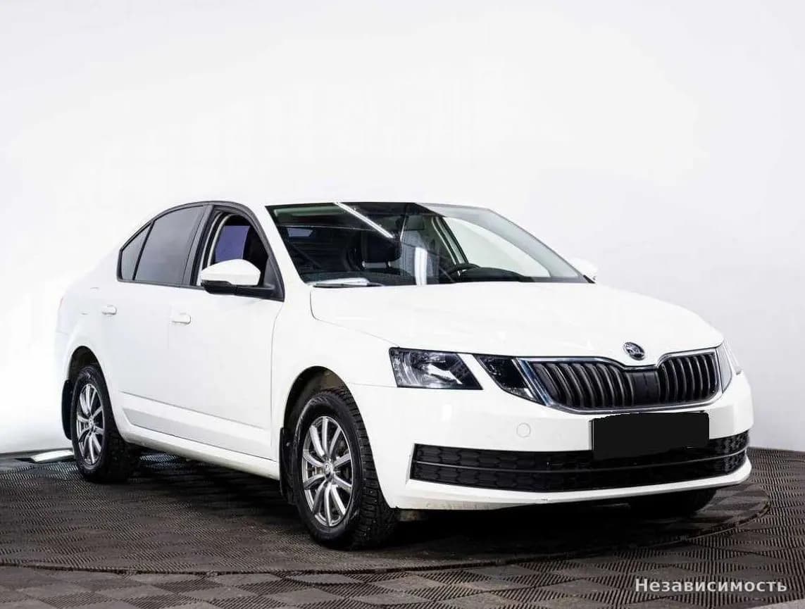Skoda Octavia IV (A8) 2017 с пробегом — фото 3