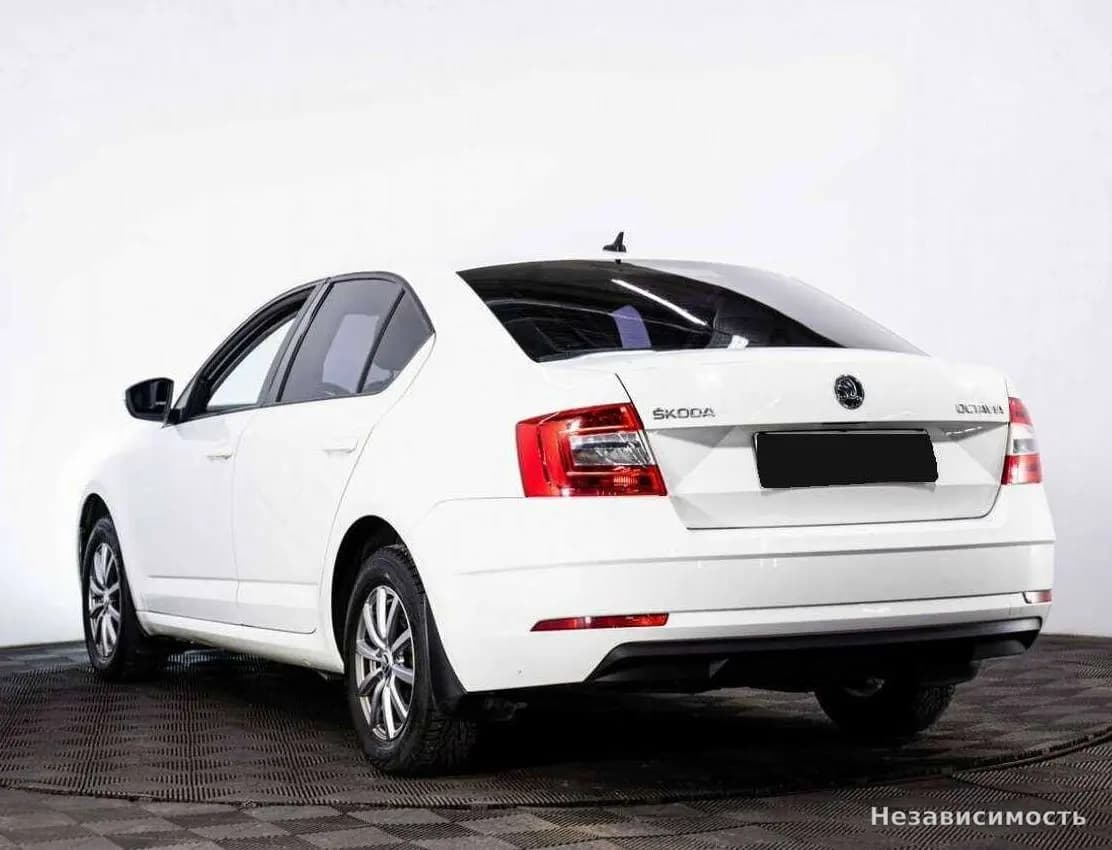 Skoda Octavia IV (A8) 2017 с пробегом — фото 4