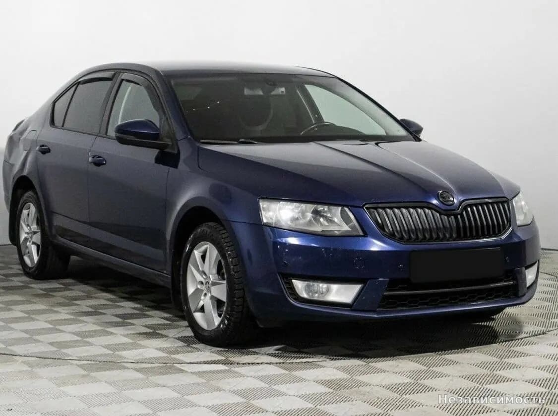 Skoda Octavia IV (A8) 2013 с пробегом — фото 3