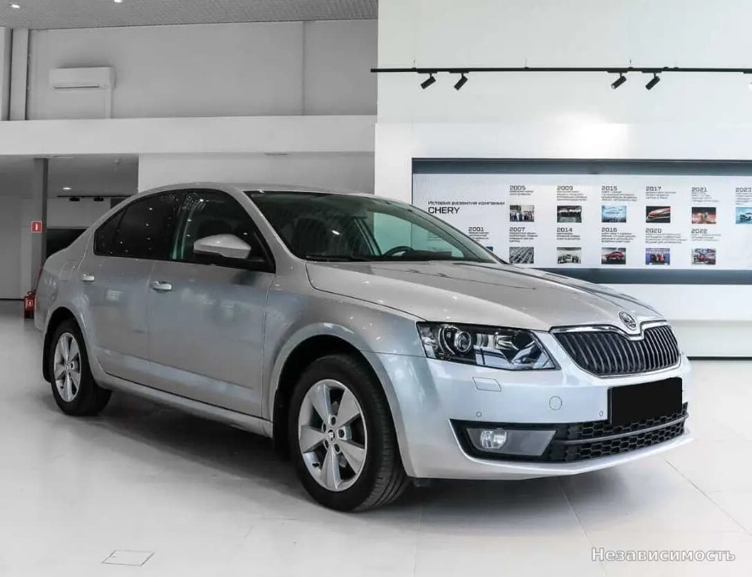 Skoda Octavia IV (A8) 2014 с пробегом — фото 3