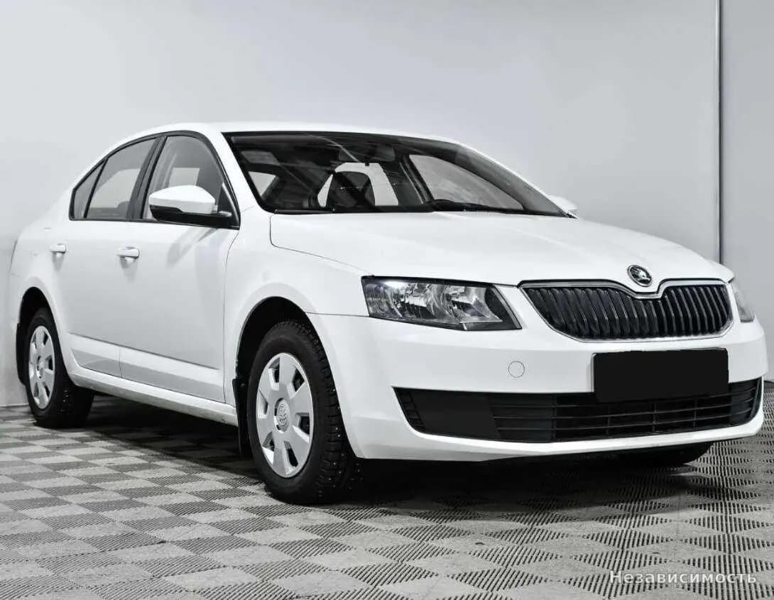 Skoda Octavia IV (A8) 2016 с пробегом — фото 3