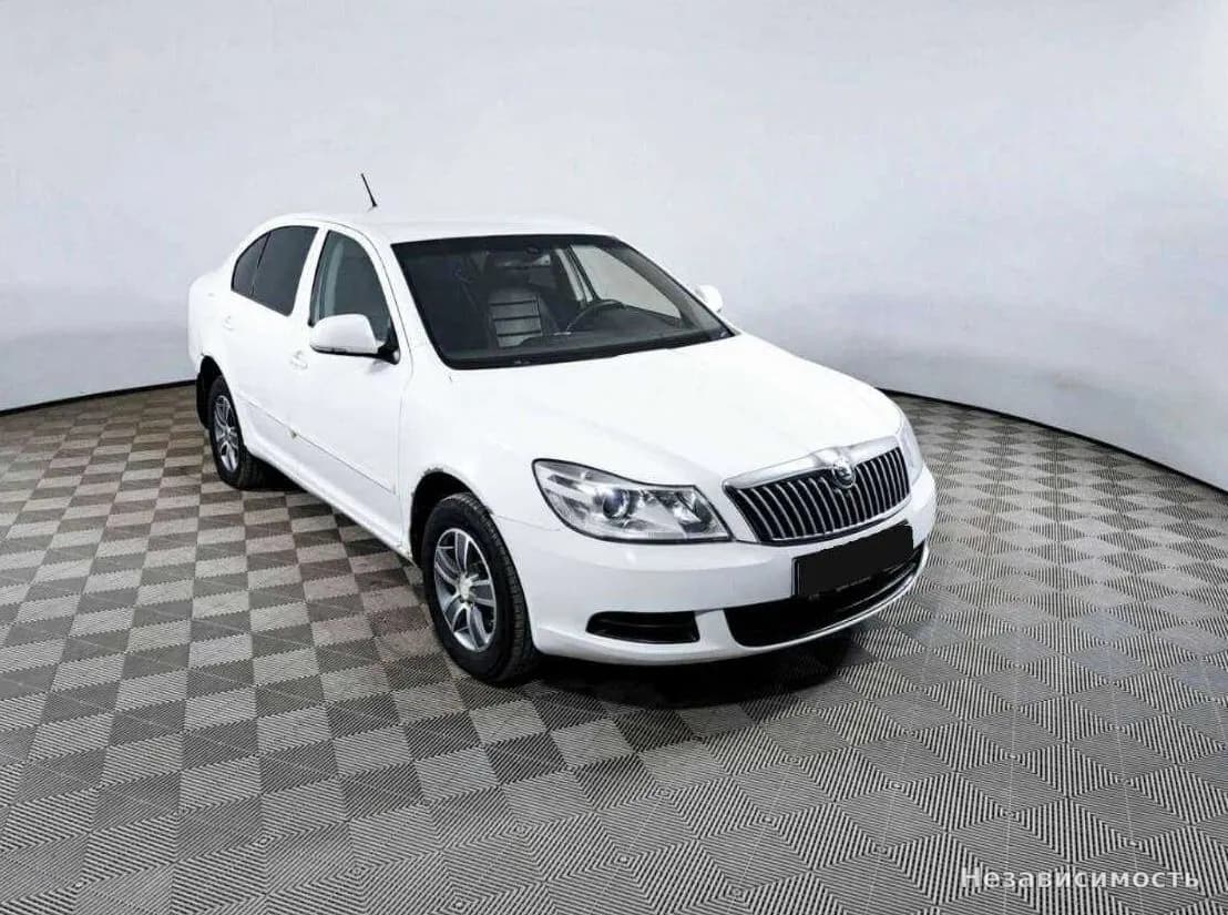 Skoda Octavia IV (A8) 2012 с пробегом — фото 3