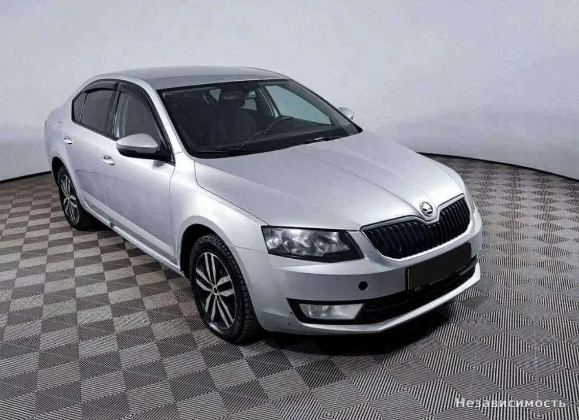 Skoda Octavia IV (A8) 2016 с пробегом — фото 3