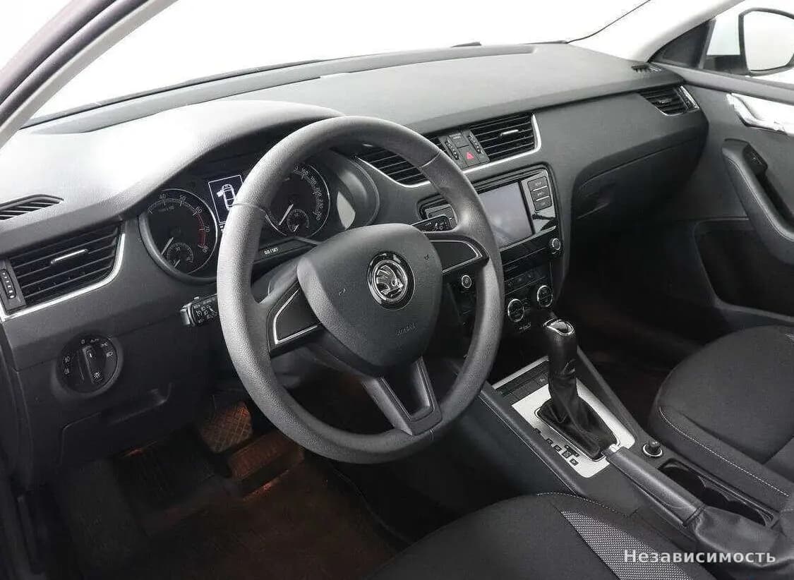 Skoda Octavia IV (A8) 2019 с пробегом — фото 9