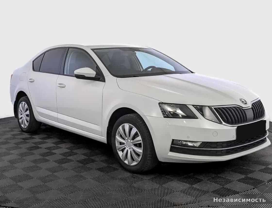 Skoda Octavia IV (A8) 2018 с пробегом — фото 3