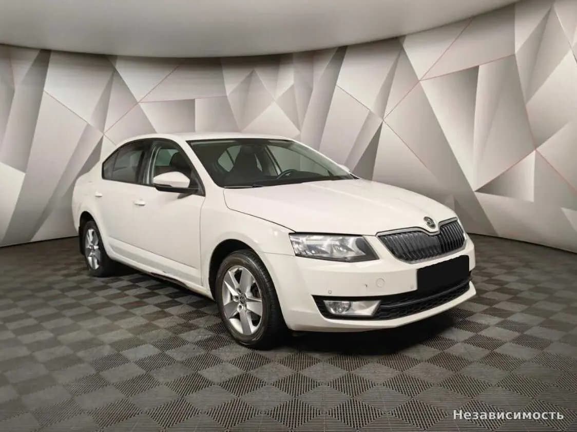 Skoda Octavia IV (A8) 2015 с пробегом — фото 3