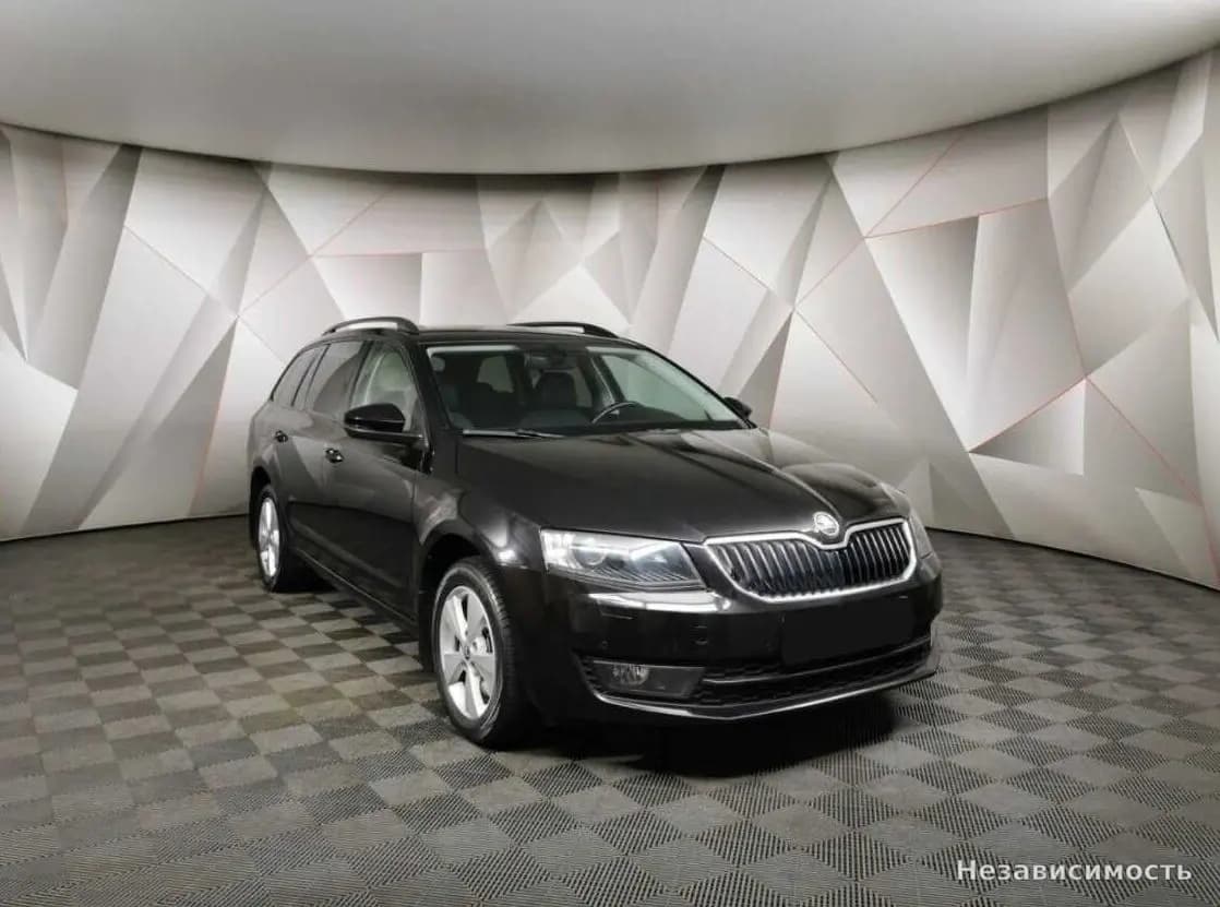 Skoda Octavia IV (A8) 2014 с пробегом — фото 3