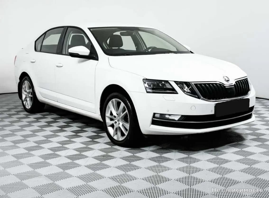 Skoda Octavia IV (A8) 2017 с пробегом — фото 3