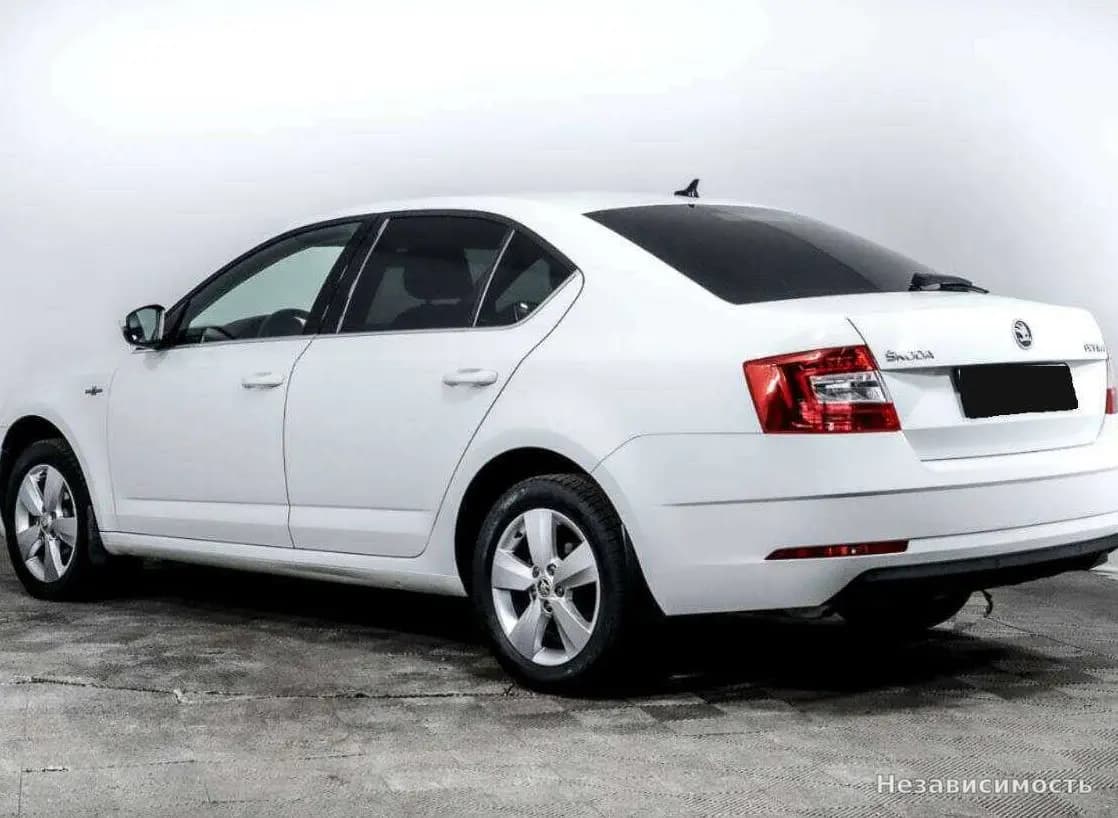 Skoda Octavia IV (A8) 2020 с пробегом — фото 5
