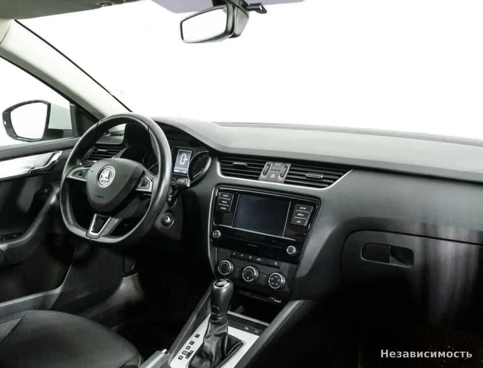Skoda Octavia IV (A8) 2018 с пробегом — фото 9