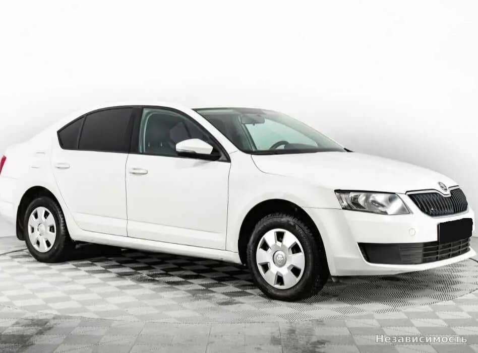 Skoda Octavia IV (A8) 2014 с пробегом — фото 3