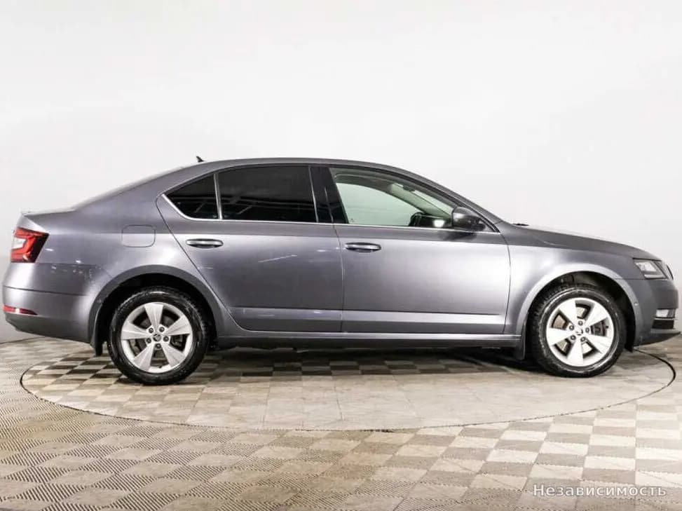 Skoda Octavia IV (A8) 2018 с пробегом — фото 4