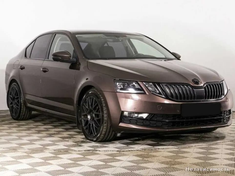 Skoda Octavia IV (A8) 2017 с пробегом — фото 3