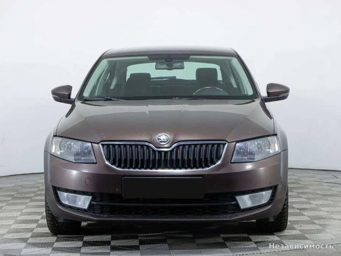 Skoda Octavia IV (A8) 2013 с пробегом — фото 2