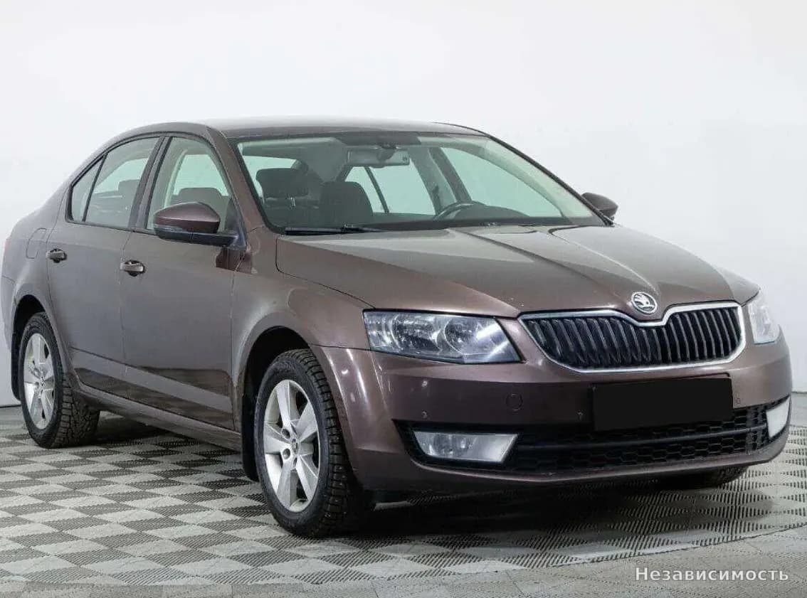 Skoda Octavia IV (A8) 2013 с пробегом — фото 3