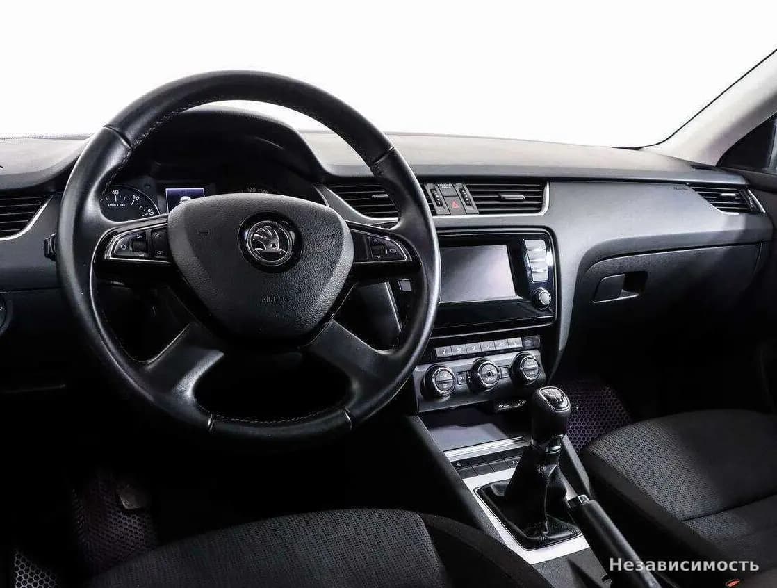 Skoda Octavia IV (A8) 2015 с пробегом — фото 9