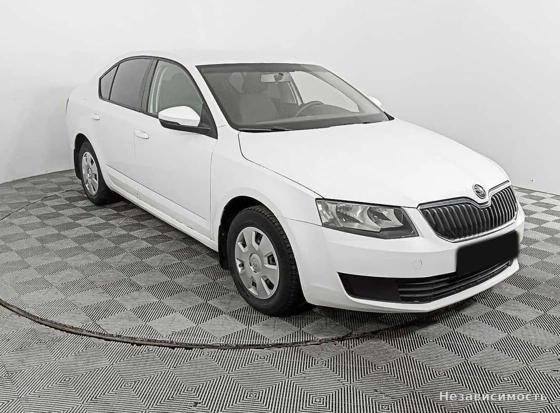 Skoda Octavia IV (A8) 2014 с пробегом — фото 3