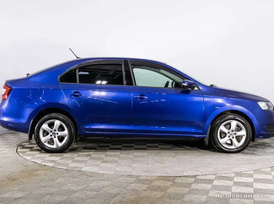 Skoda Rapid 2017 с пробегом — фото 4