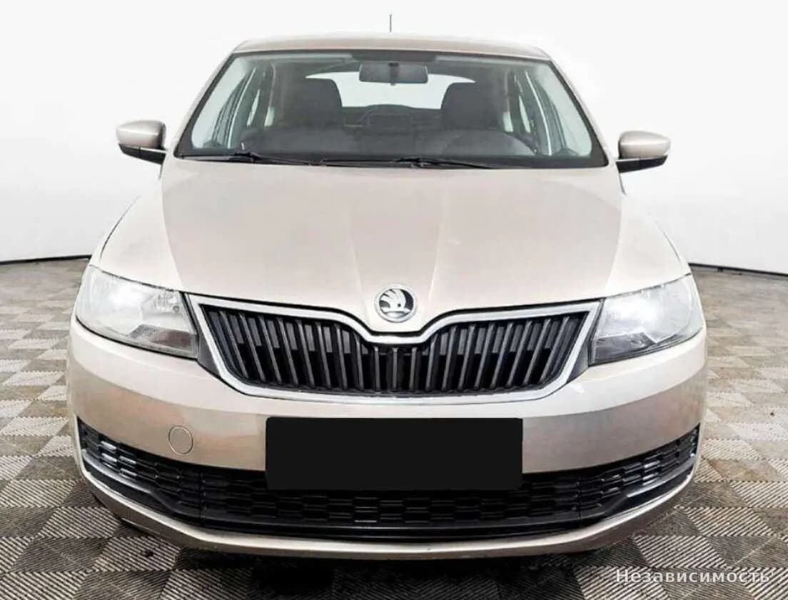 Skoda Rapid 2018 с пробегом — фото 2