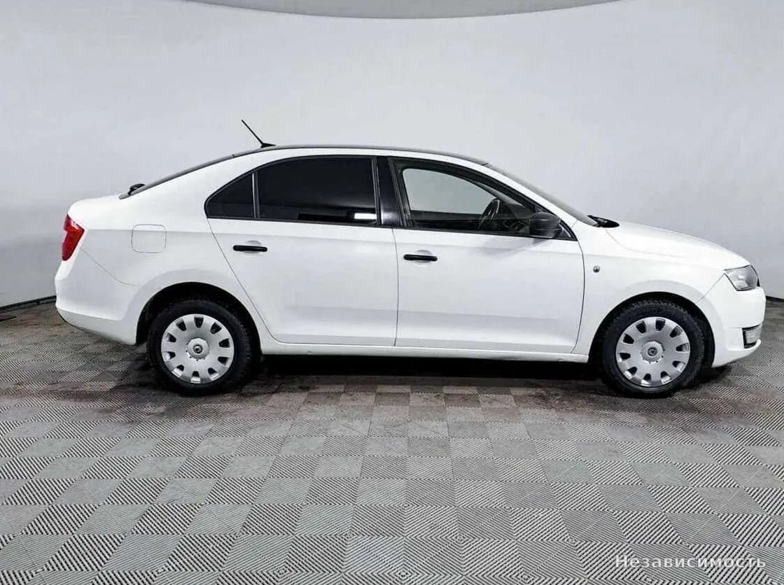 Skoda Rapid 2017 с пробегом — фото 4