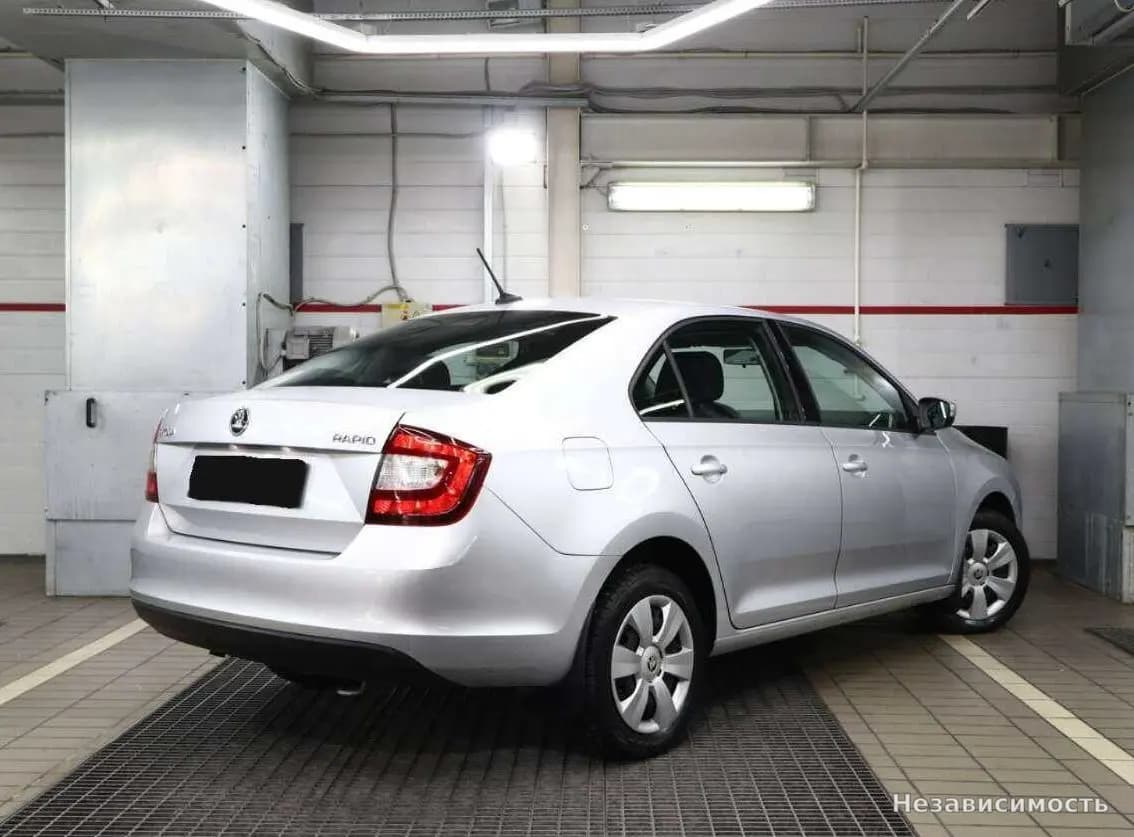 Skoda Rapid 2018 с пробегом — фото 3