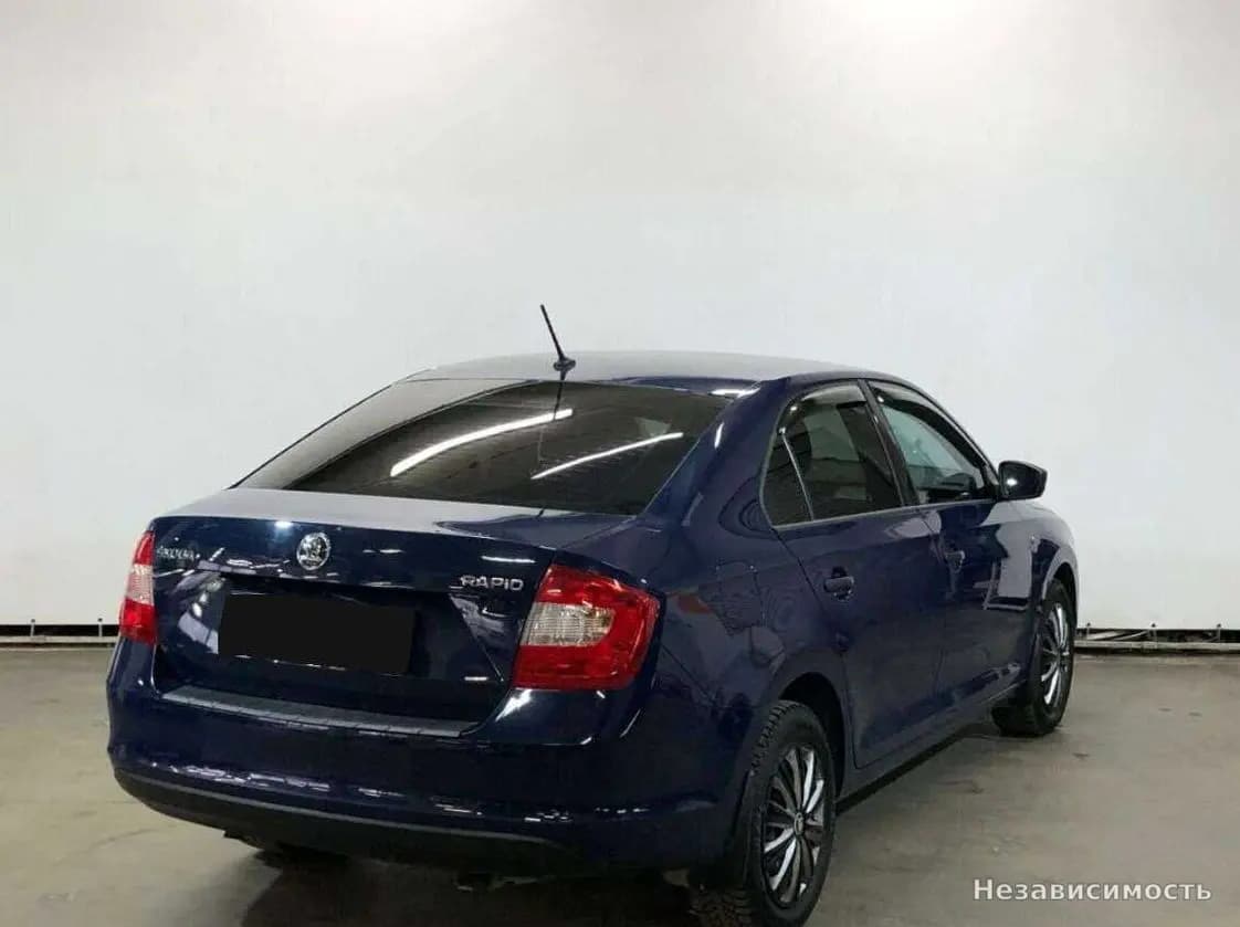 Skoda Rapid 2015 с пробегом — фото 5